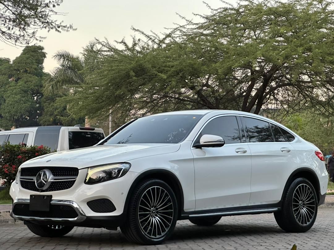 MERCEDES BENZ thumbnail 2